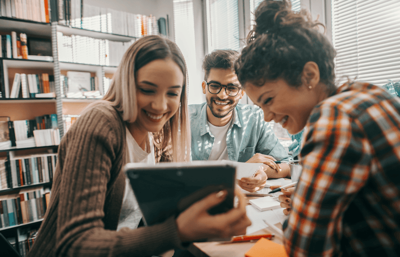 Best Snacks For College Students