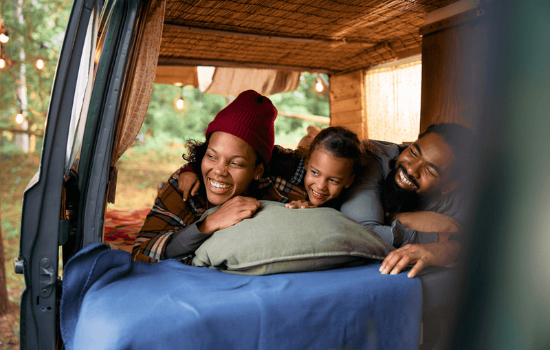 Summer-Ready Snacks: Dates And Nuts Energy Bites For Outdoor Adventures